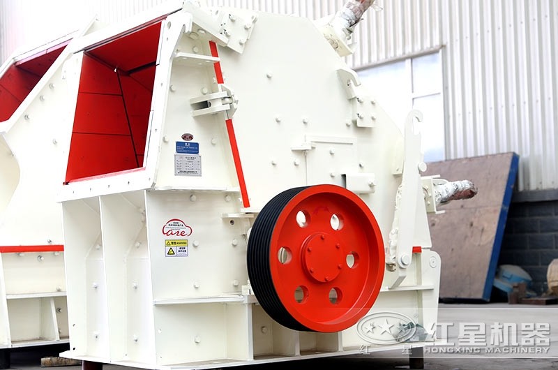反擊式破碎機，適用于中低硬度物料，粒型好
