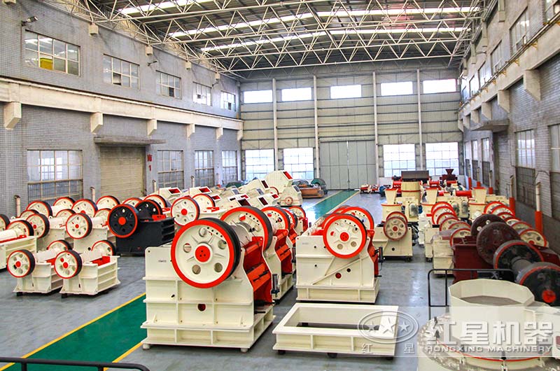 破碎機(jī)設(shè)備種類多、型號(hào)全